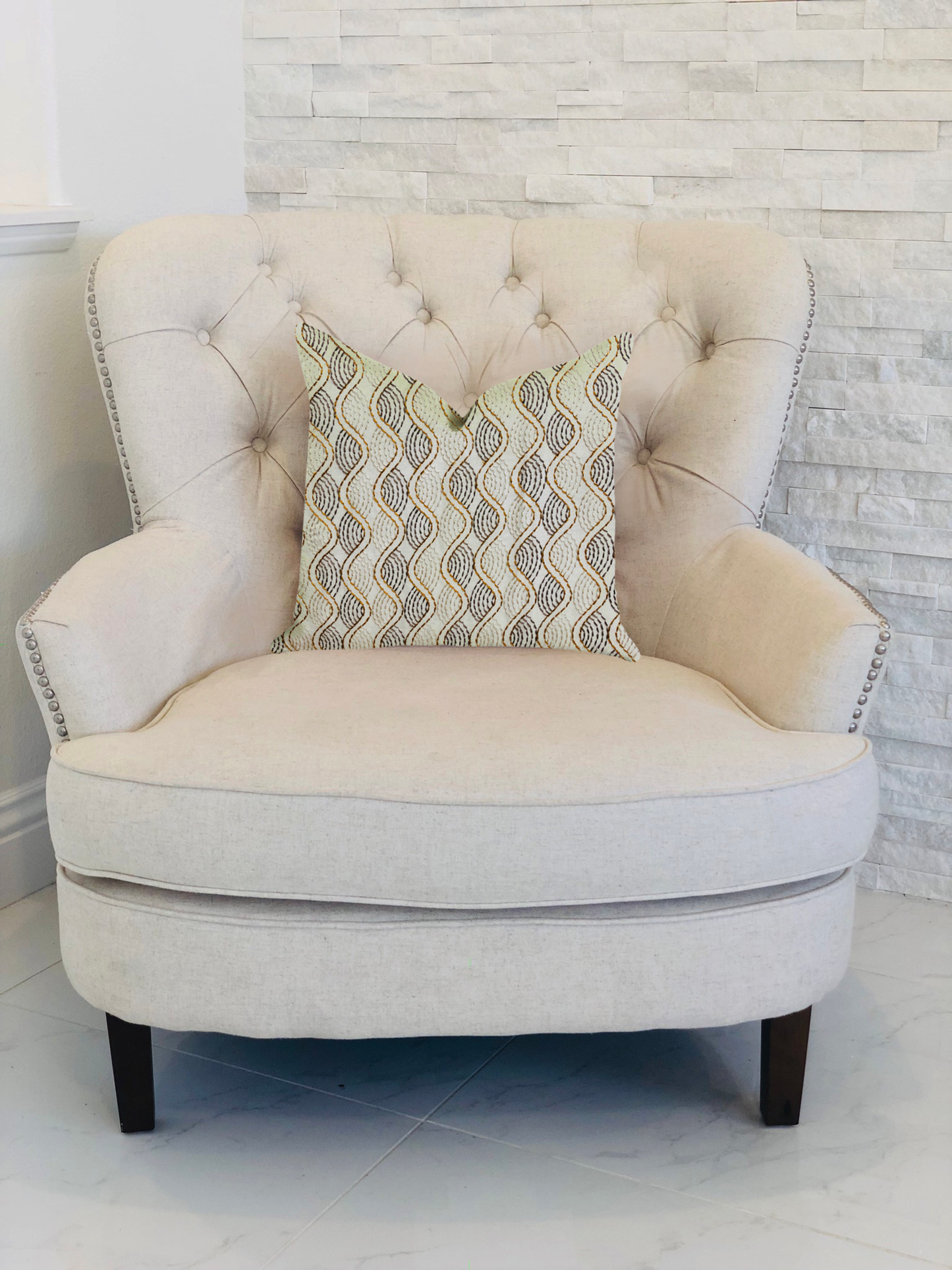 Plutus Enigma Twist Luxury Throw Pillow in Beige and Gold