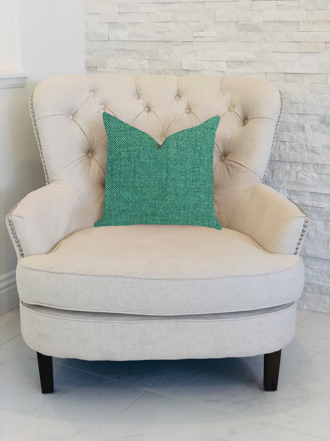 Plutus Grass Seed Luxury Throw Pillow in Green