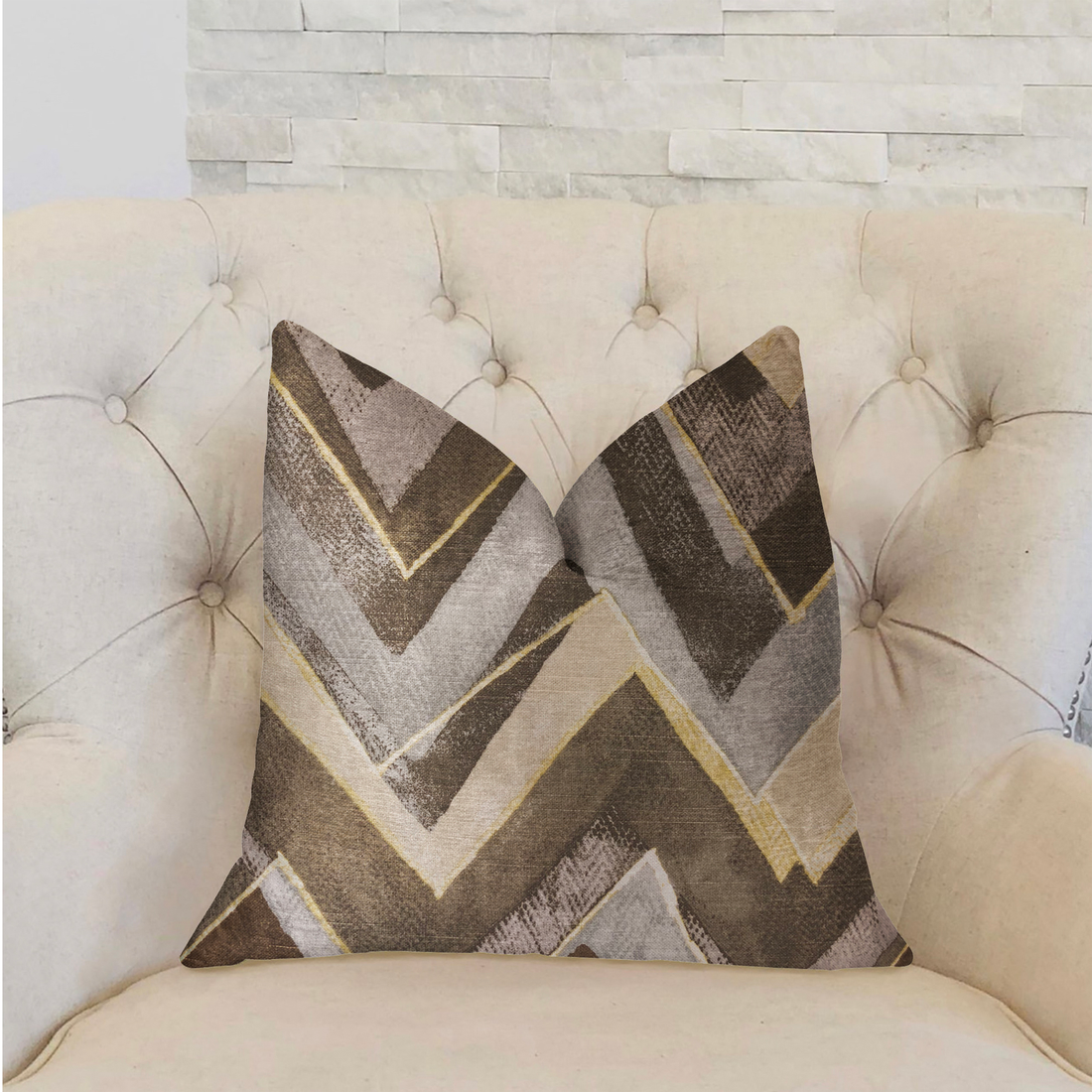 Plutus Badger Cove Brown Luxury Throw Pillow