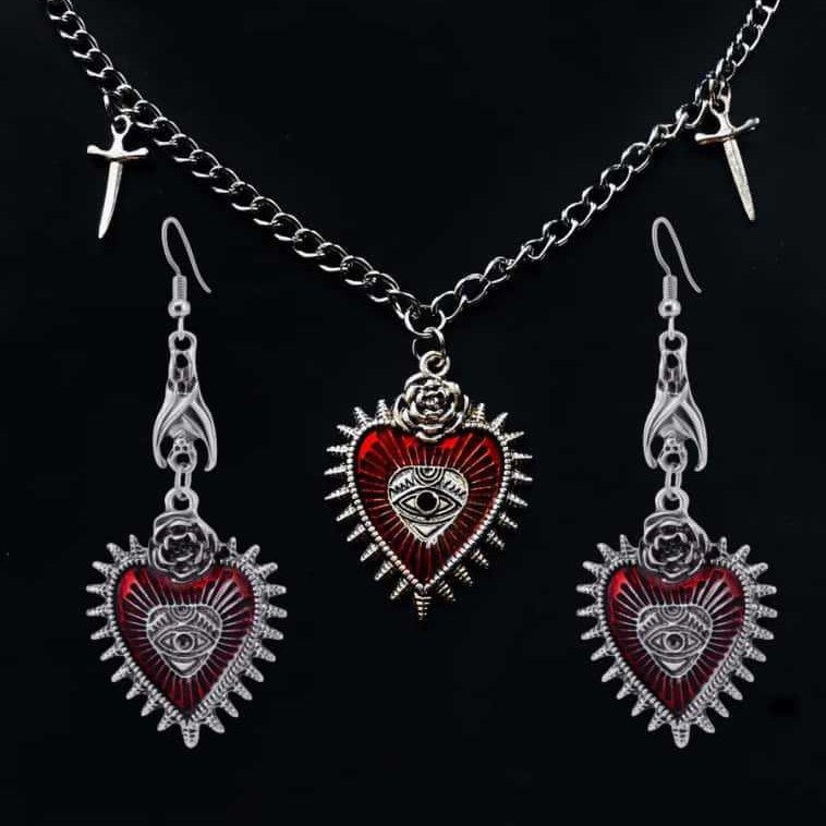 Retro Gothic Halloween Heart Jewelry
