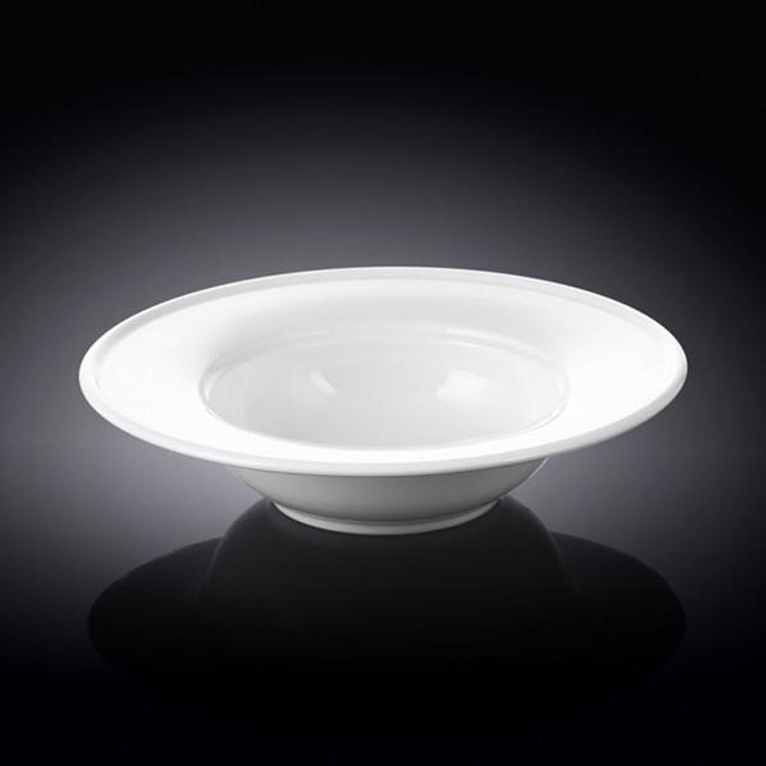 Wilmax Porcelain Deep Plate, 9 in / 395 ml