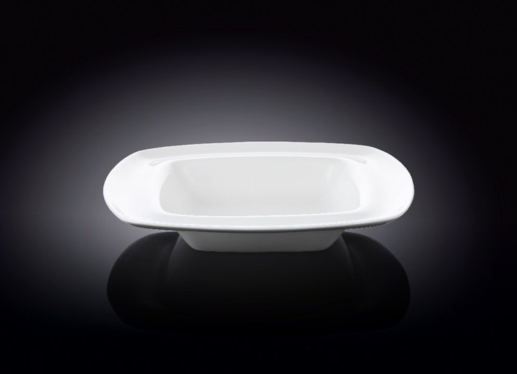 Wilmax Porcelain Square Deep Plate, 8.5 in / 300 ml
