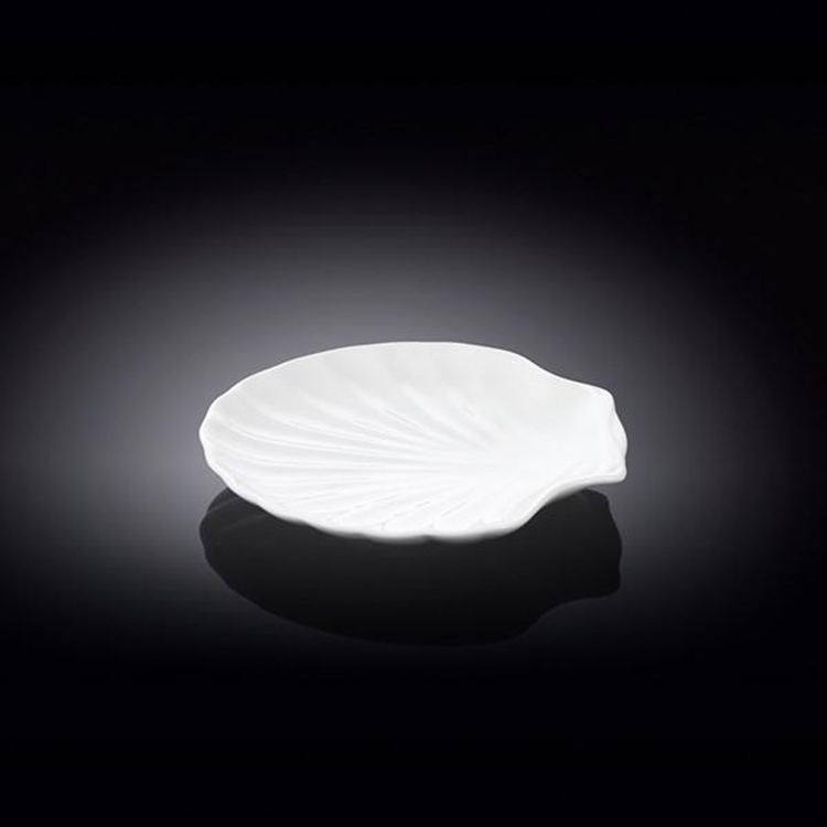 Wilmax White Porcelain Shell Dish, 5 in (13 cm)