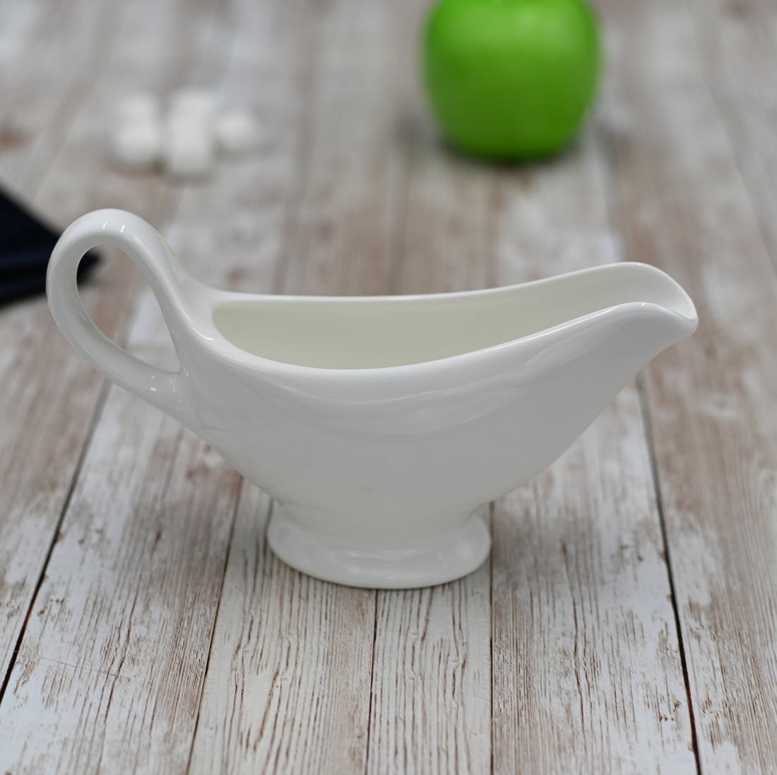 Wilmax Fine Porcelain Sauce Boat, 6 oz, White, Set of 4