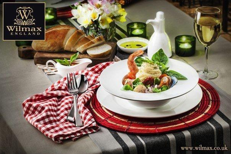 Wilmax White Porcelain Sauce Boat, 3 fl oz (100 ml)