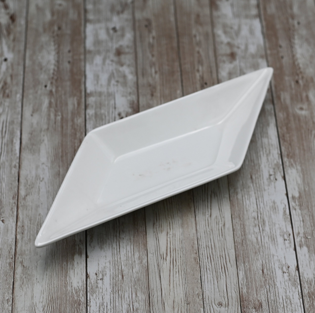 Wilmax Fine Porcelain Diamond Serving Dish, 12 in, Set of 6