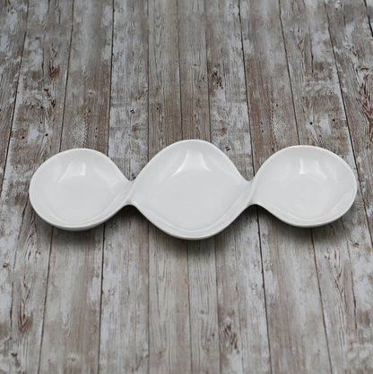 Wilmax White Porcelain 3-Compartment Round Divided Dish, 14.5 in