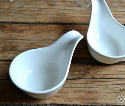 Wilmax White Porcelain Snack Dish, 5 in (12.5 cm)
