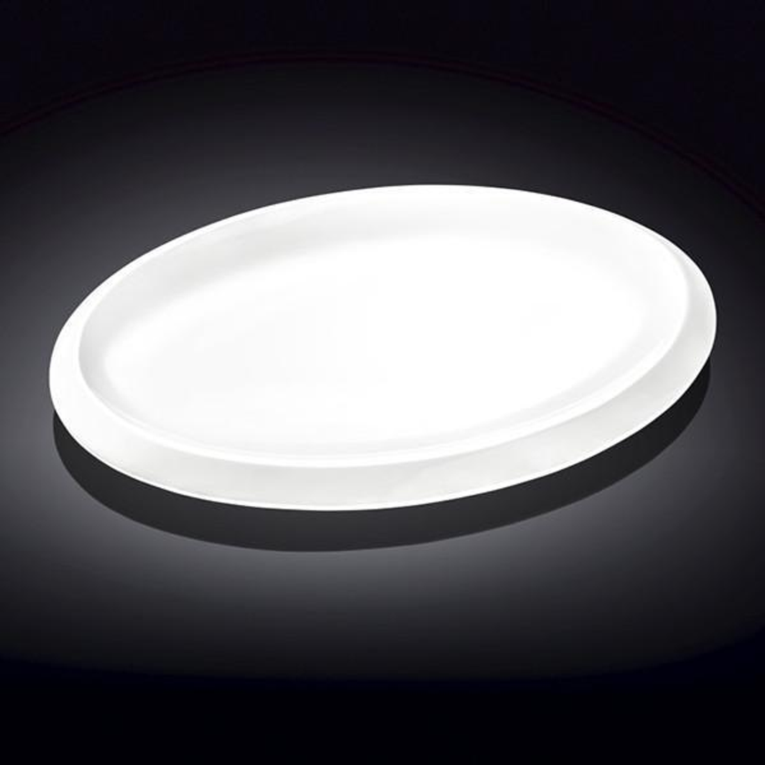 Wilmax Fine Porcelain Oval Serving Platter, 16 in / 41 cm, White