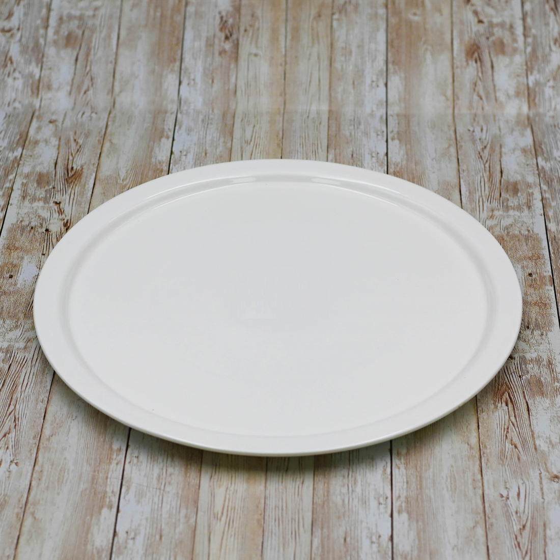 Wilmax Fine Porcelain Pizza Plate, 14 in / 35.5 cm, White