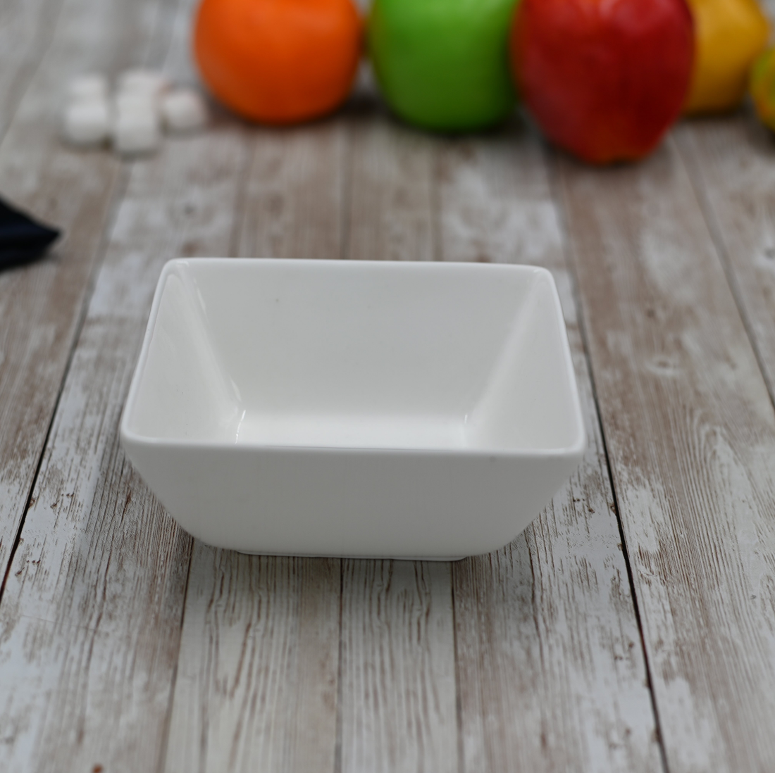 Wilmax White Porcelain Square Dish, 4.75 x 4.5 in