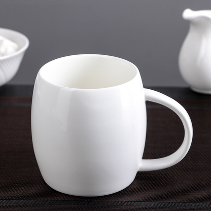 Wilmax White Porcelain Mug, 14 oz (400 ml)