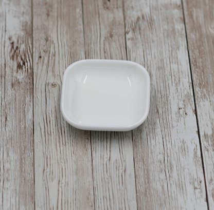 Wilmax White Porcelain Square Dish, 2.75 x 2.75 in