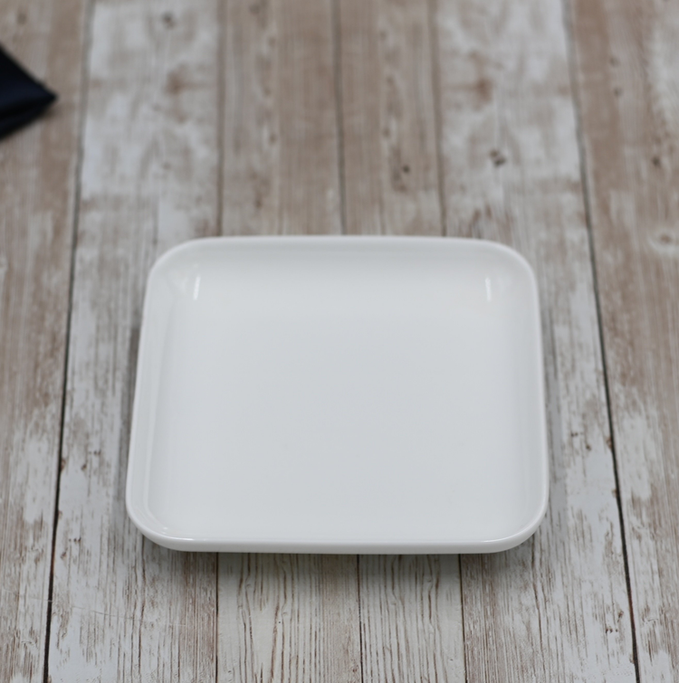 Wilmax White Porcelain Square Dish, 5 x 5 in