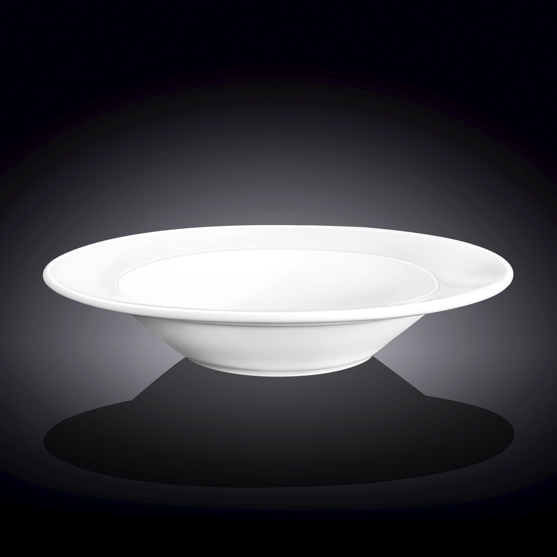 Wilmax Porcelain Deep Soup Plate, 10 in / 600 ml