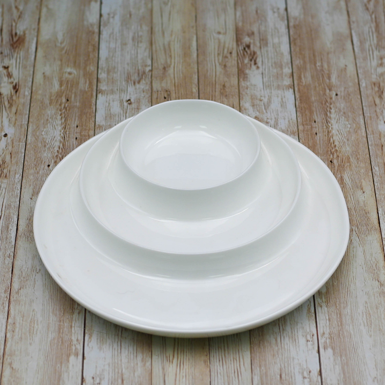 Wilmax White Porcelain 3-Compartment Round Divided Dish, 10 in