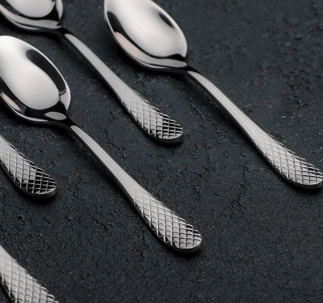 Wilmax Coffee Spoon, 4.5 in, Model WL-999204