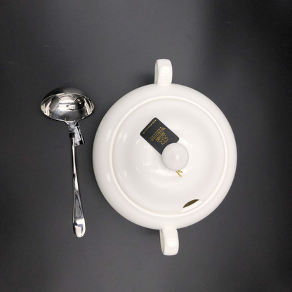 Wilmax Fine Porcelain Soup Tureen with Ladle, Family Size