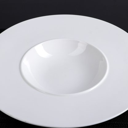 Wilmax Porcelain Deep Plate, 11 in / 280 ml