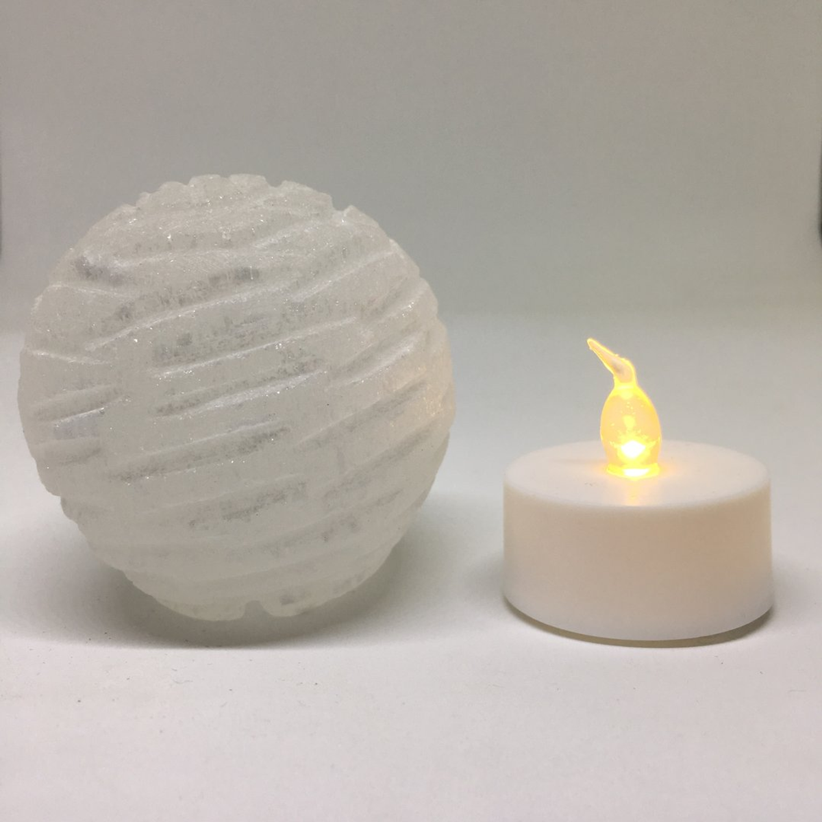 Selenite Lamp by CuartoAstral