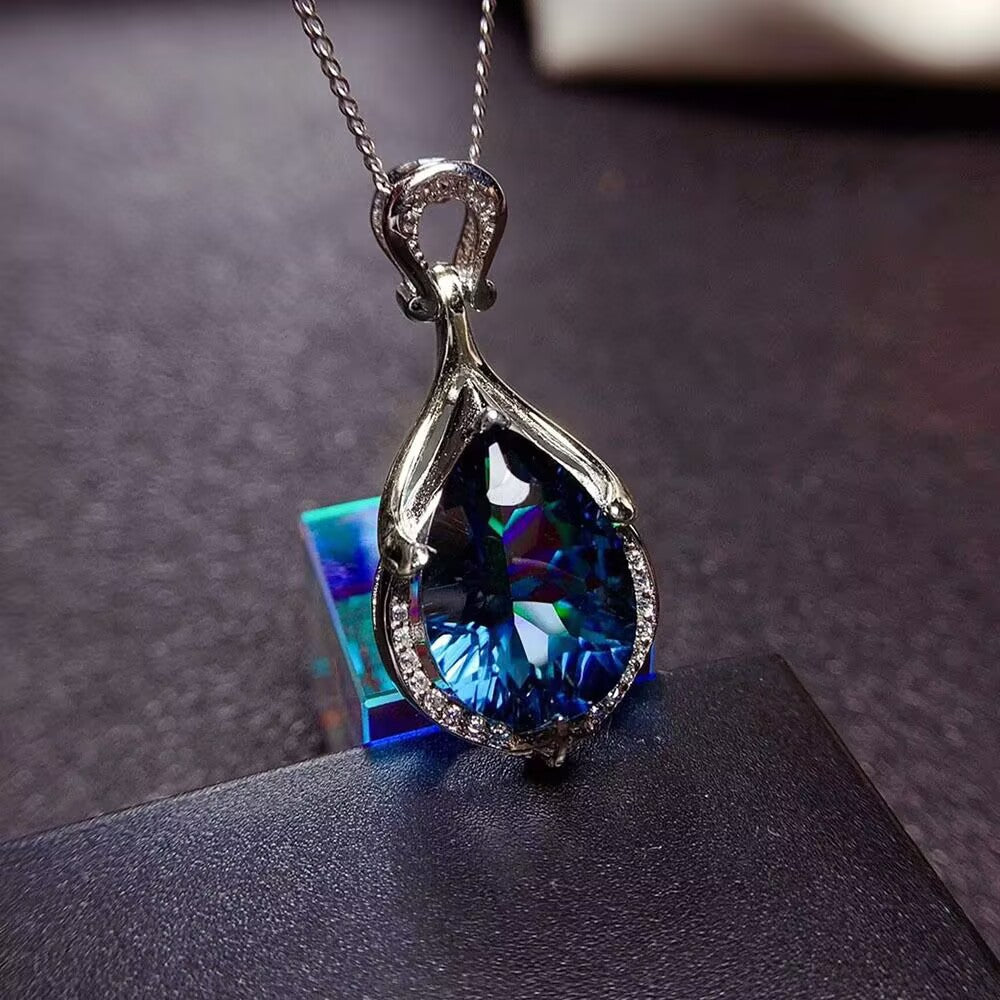 Ivory Sapphire Drop-shaped Gemstone Necklace