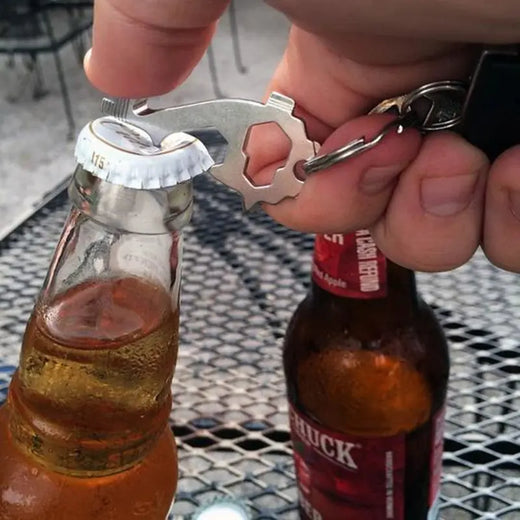 EDC keychain tool compact size