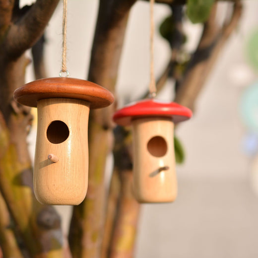 Hanging Wooden Hummingbird Nest Decoration