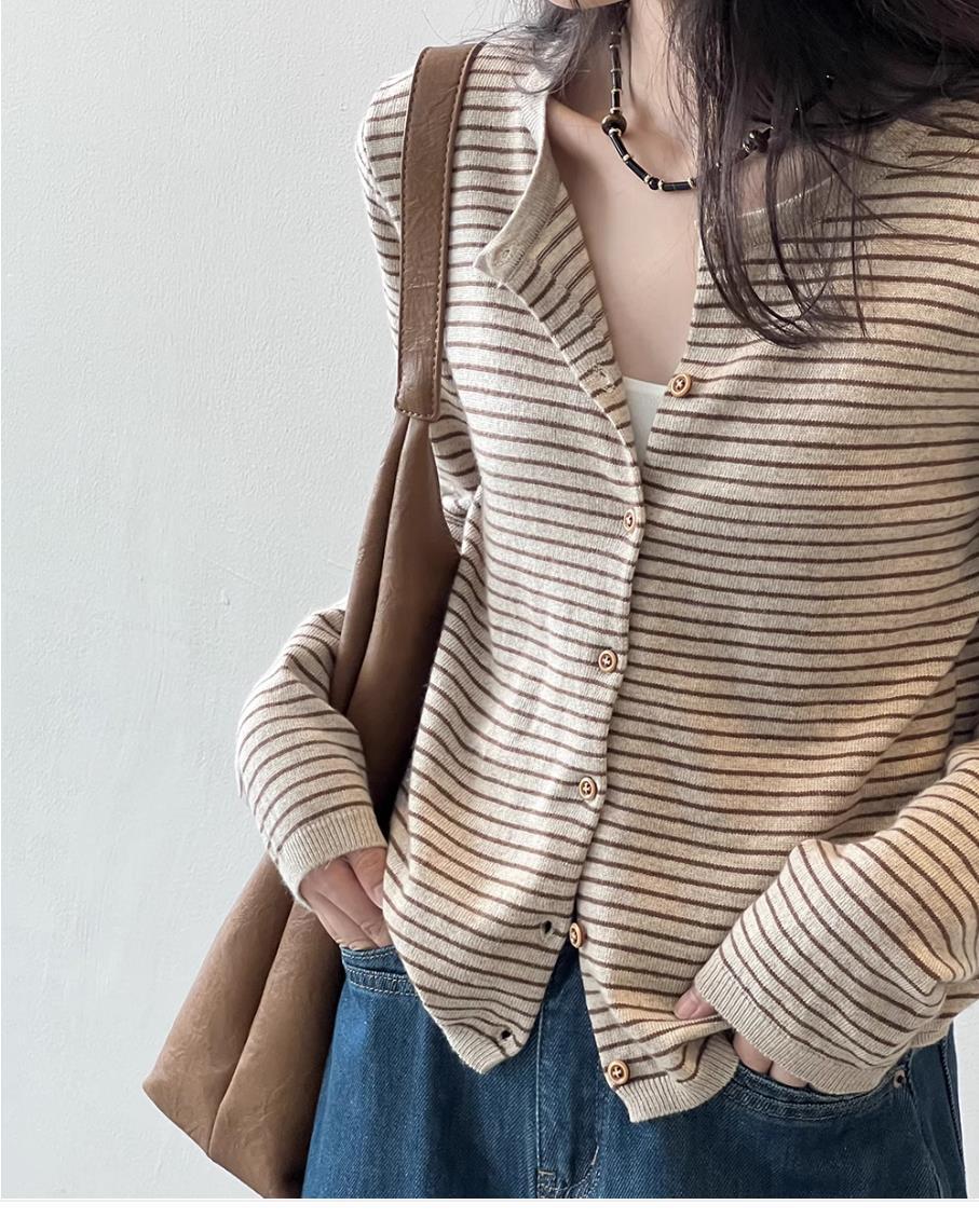 Striped Knitted Cardigan Jacket Women's Spring and Autumn New