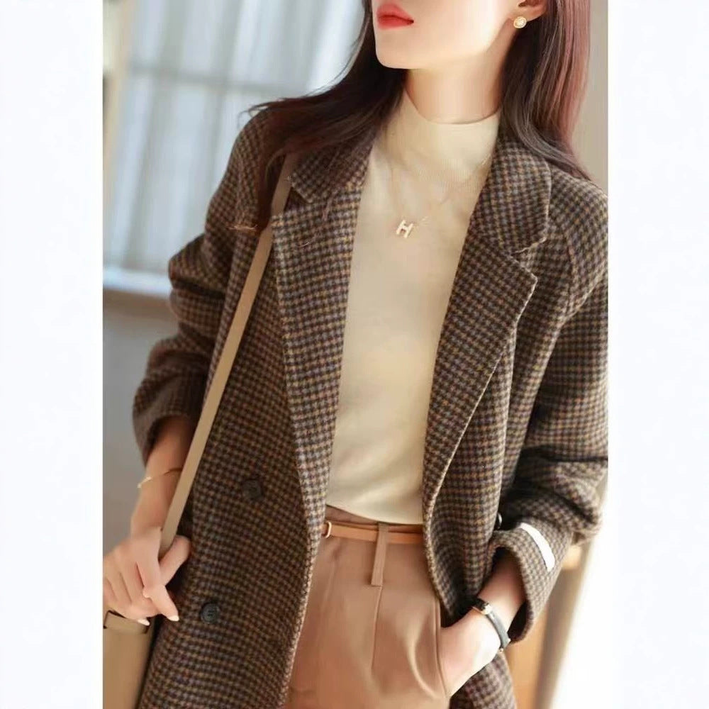 Women's loose mid-length checked wool coat