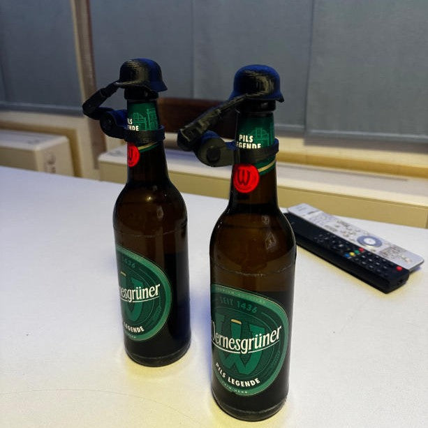 Soldier Salute Beer Bottle Helmet