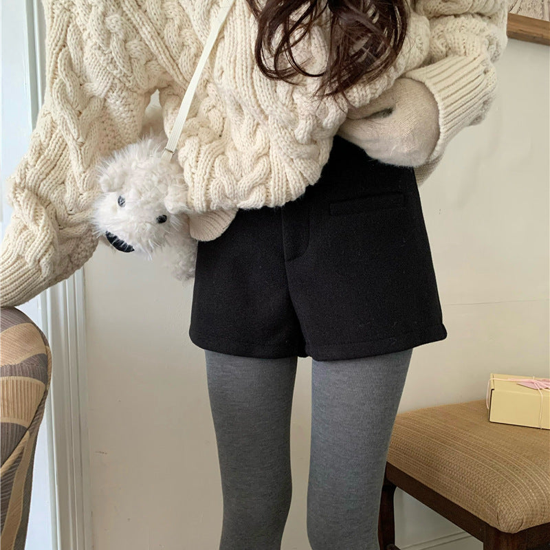 Women's thick woolen high-waist A-line boot-cut shorts, photo 7