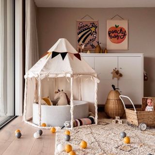 Children's Canvas Play Tent with 8 Doors Babies product image 4