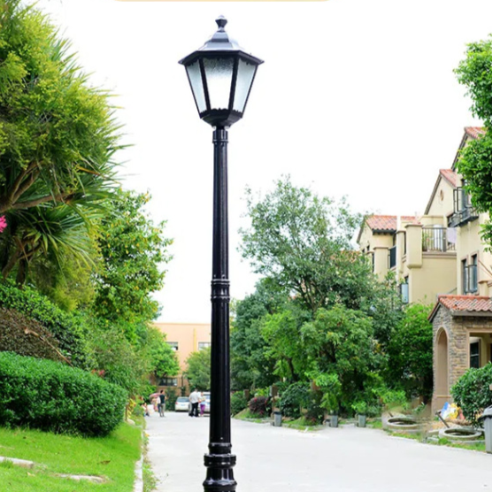 European Style Waterproof Outdoor Garden Light Outdoor & Pond Lighting product image 1