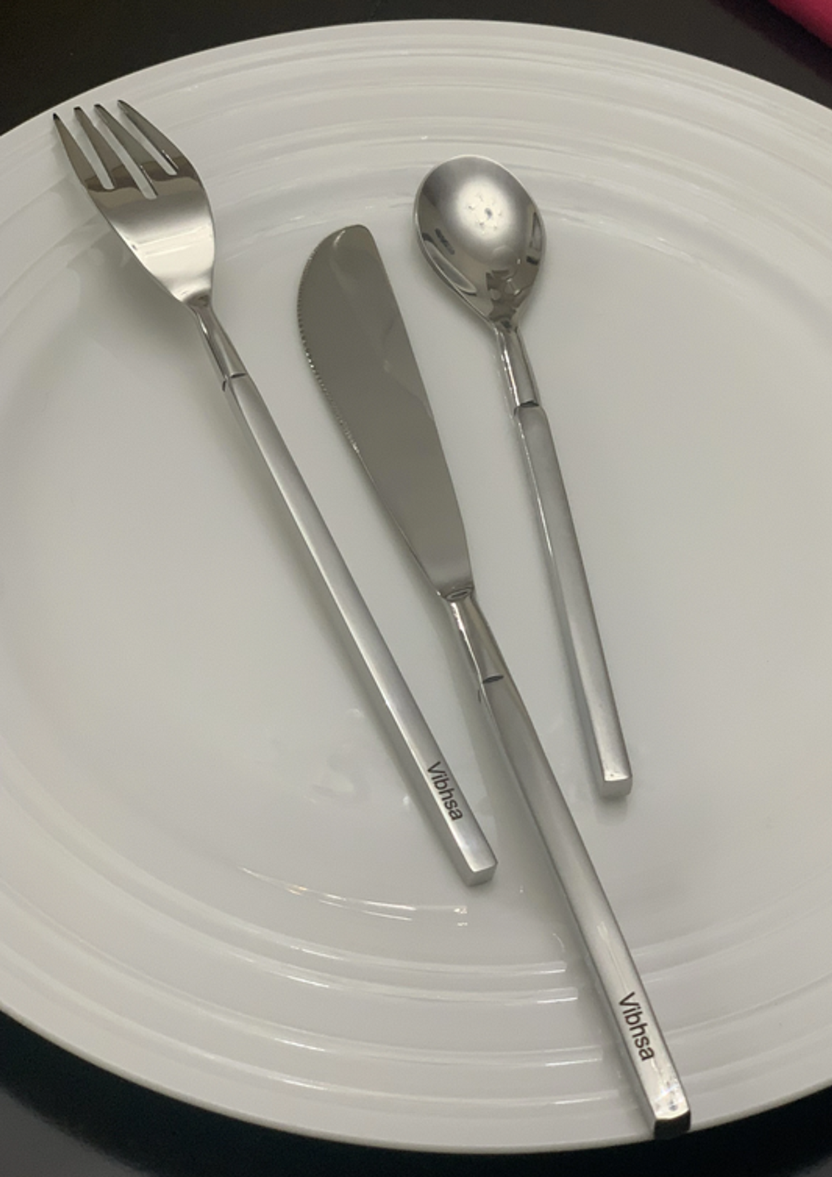 Vibhsa 36-Piece Flatware Set, Service for 12, Silver