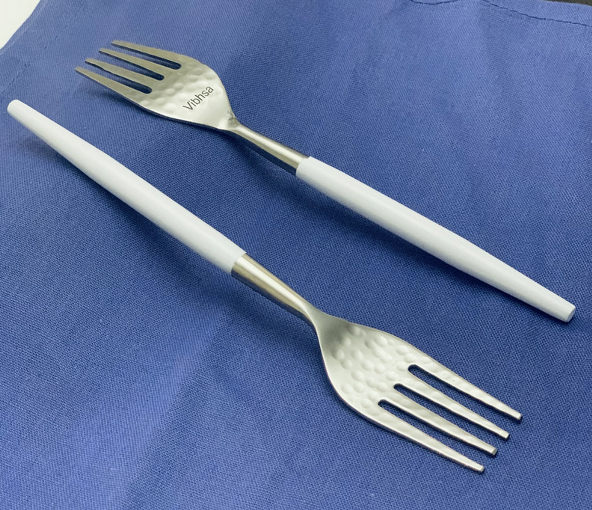 Vibhsa Dinner Knife and Dinner Fork Set, 12 Pieces, Hammered