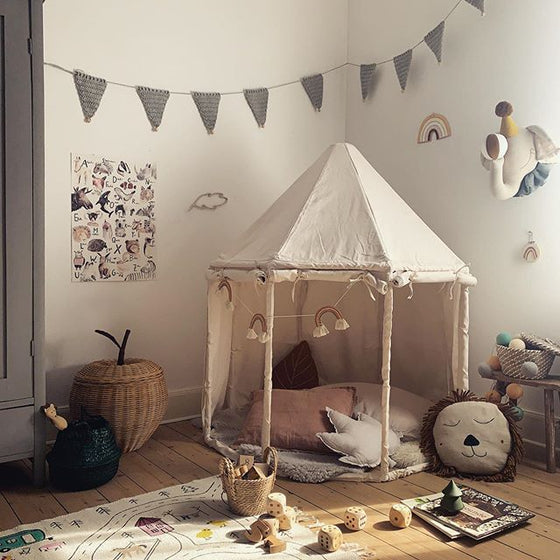 Children's Canvas Play Tent with 8 Doors Babies product image 1
