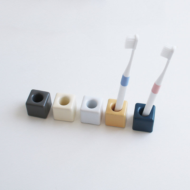 Simple Ceramic Toothbrush and Razor Holder