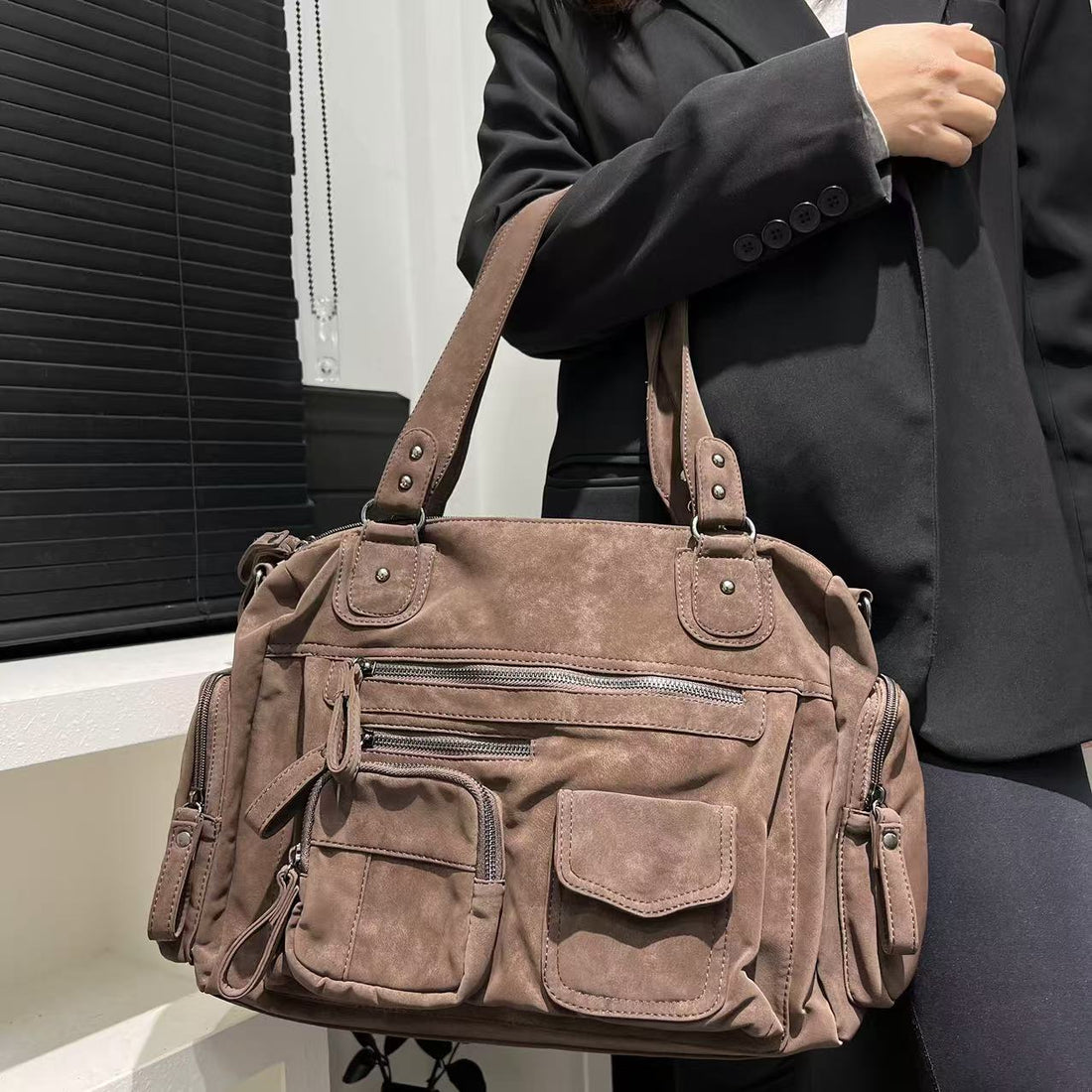 Large Capacity Multi-pocket Single Shoulder bag