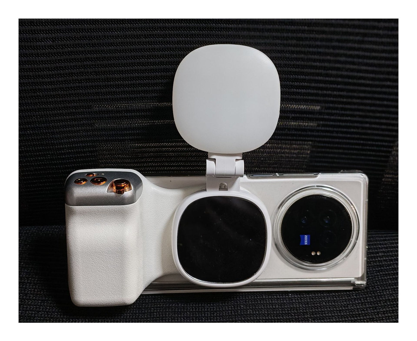 Magnetic shot aid