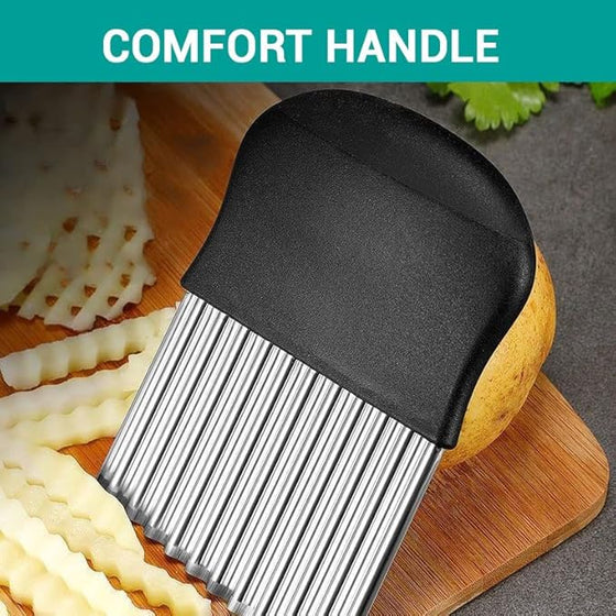 Crinkle cutter with comfort handle and crinkle fries