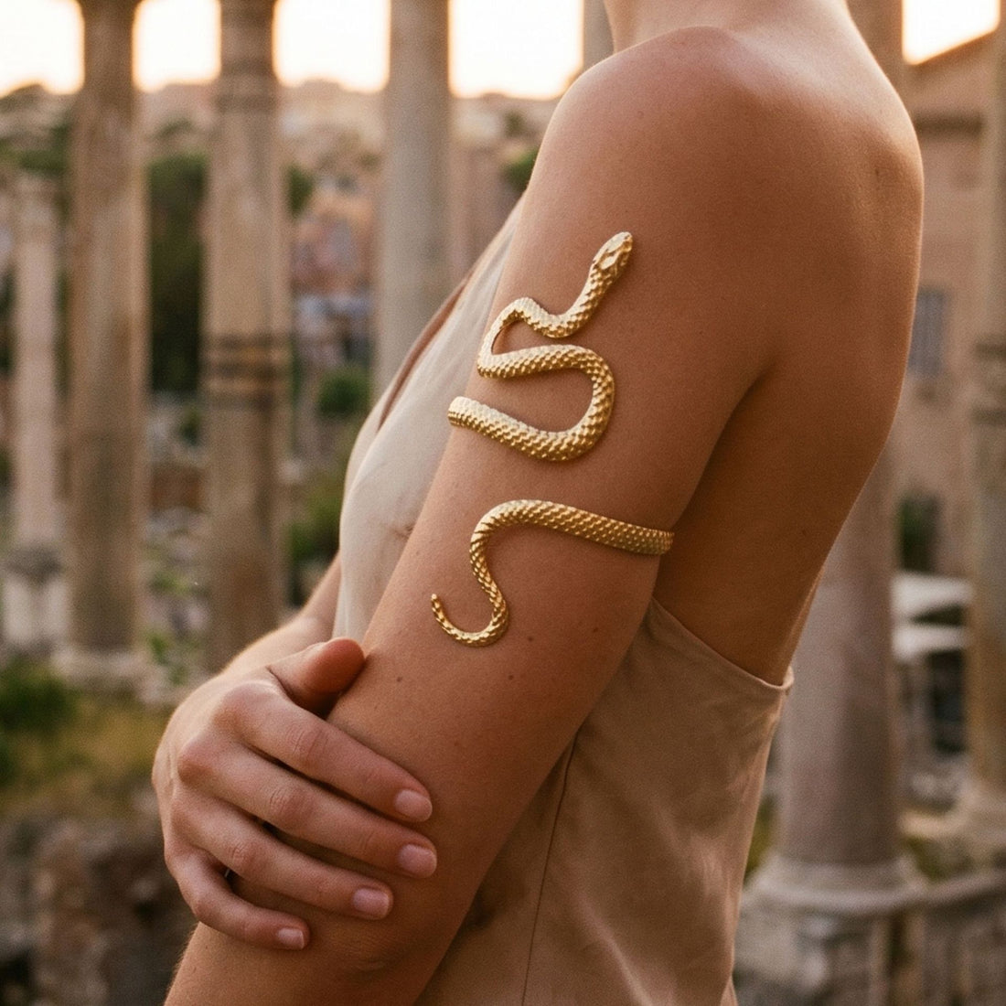 Women's Snake Shape Open Cuff Arm Bracelet Fashion Arm Ring Jewelry