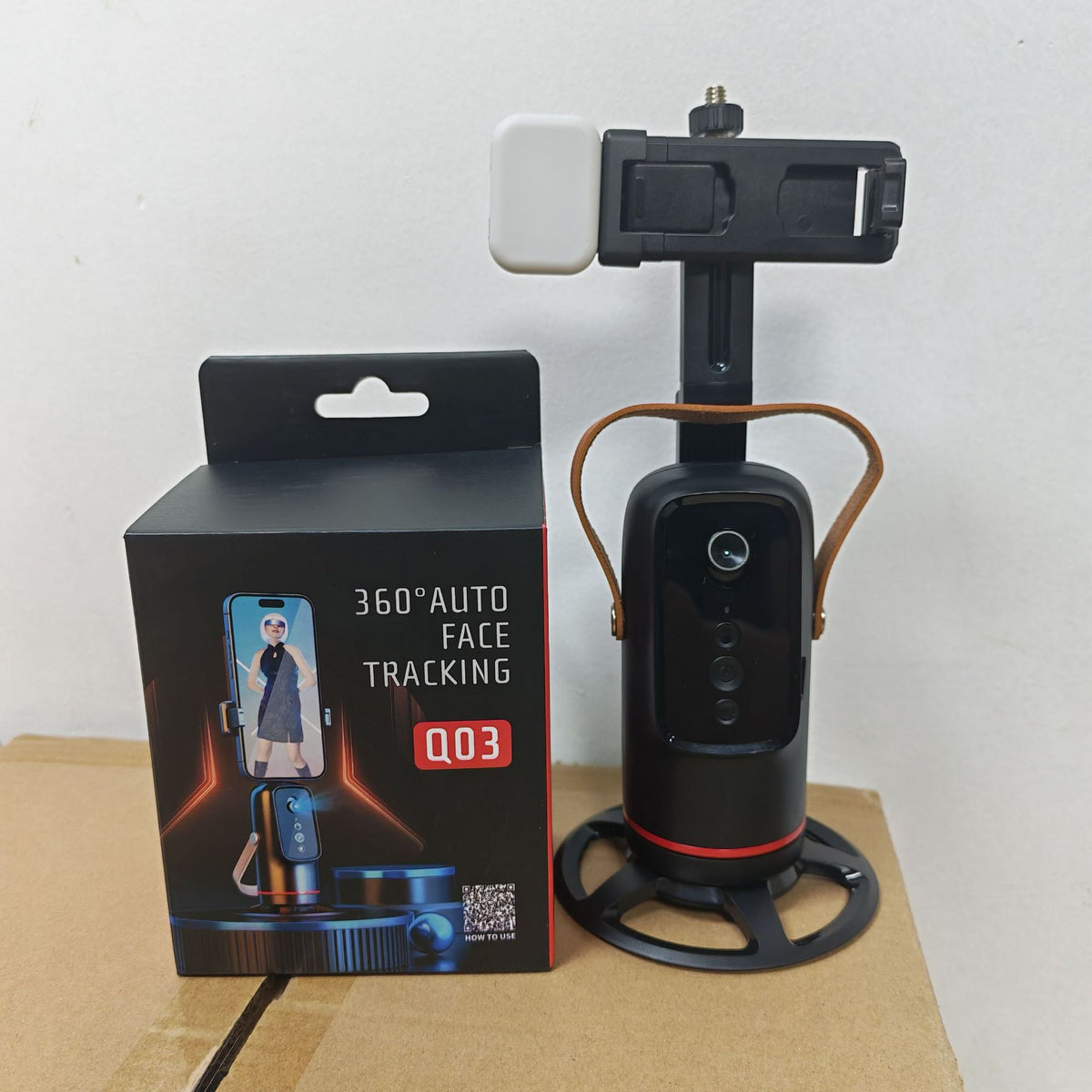 AI Tracking Smartphone Gimbal Stabilizer with Face Recognition