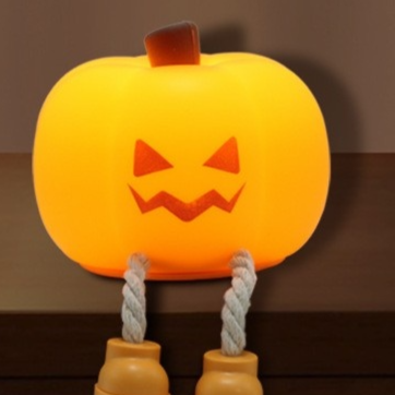 Pumpkin-shaped silicone pat light