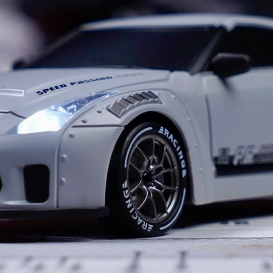 1:24 Scale Remote Control Drift Car product image 3