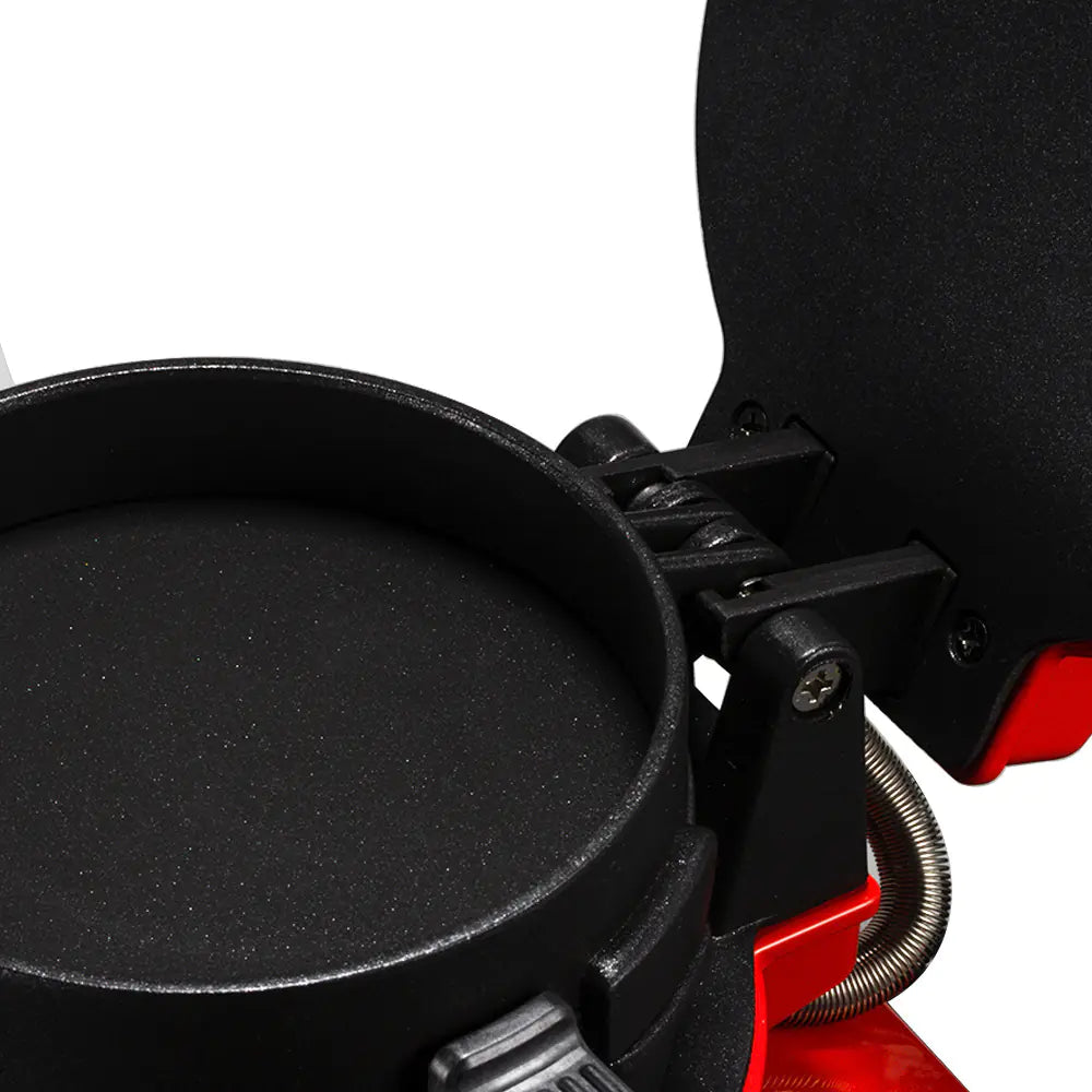 Breakfast sandwich maker EU plug and cord detail