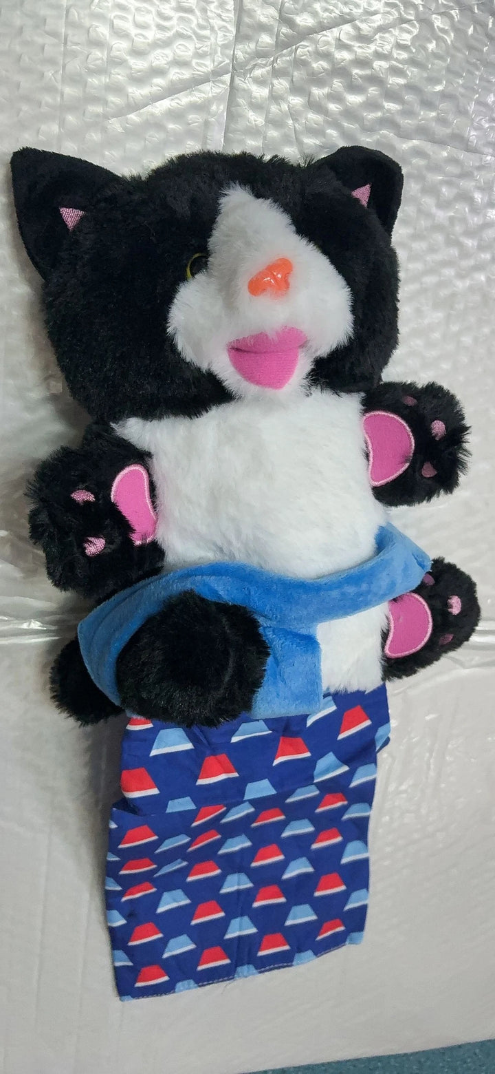 Cat wrestler glove worn on hand