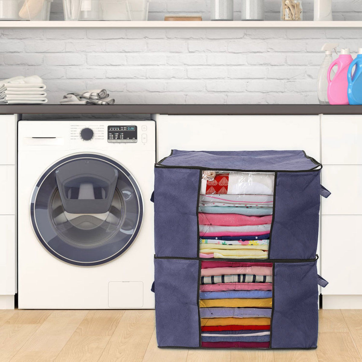 Foldable clothes storage bag size reference shot