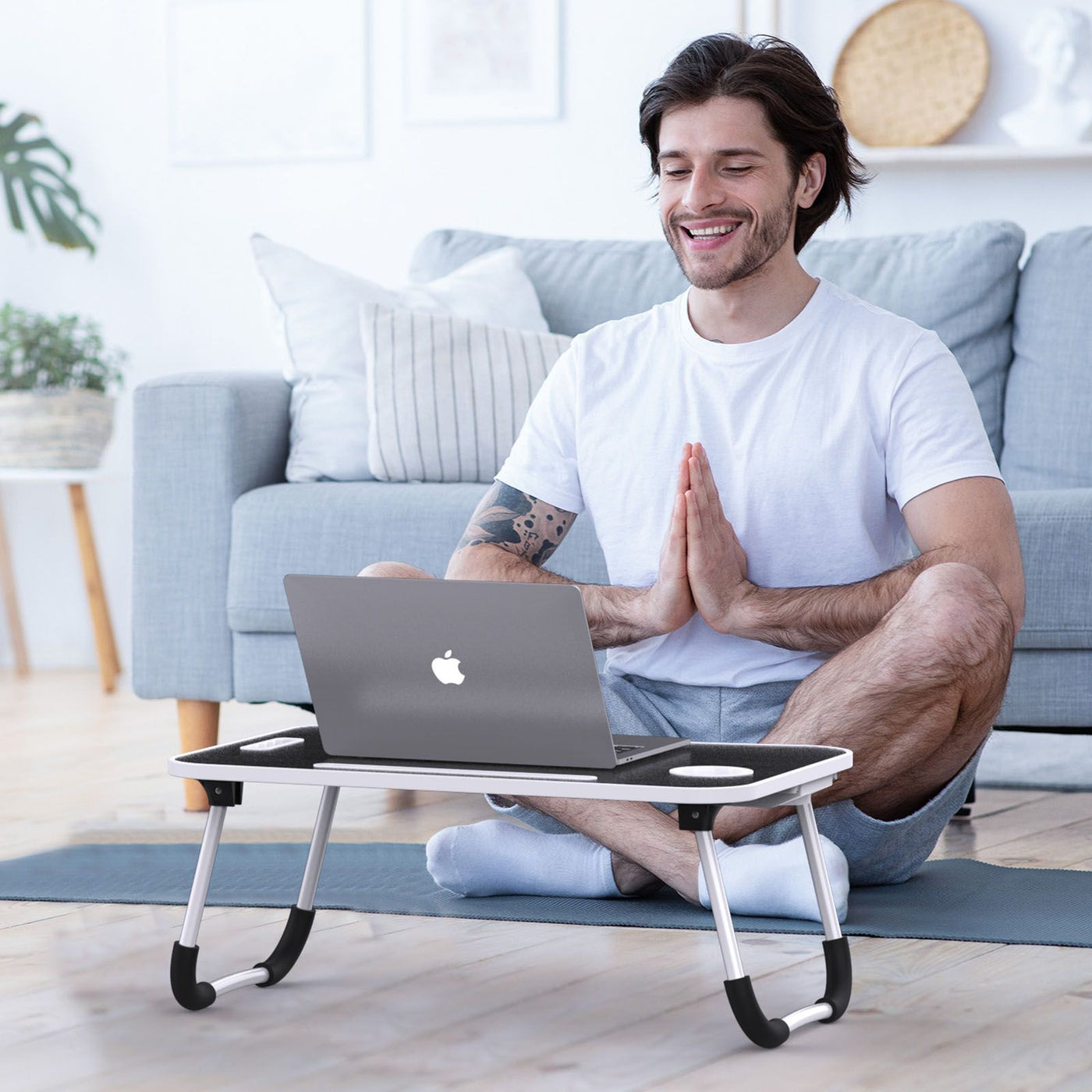 Laptop bed table size reference with dimensions