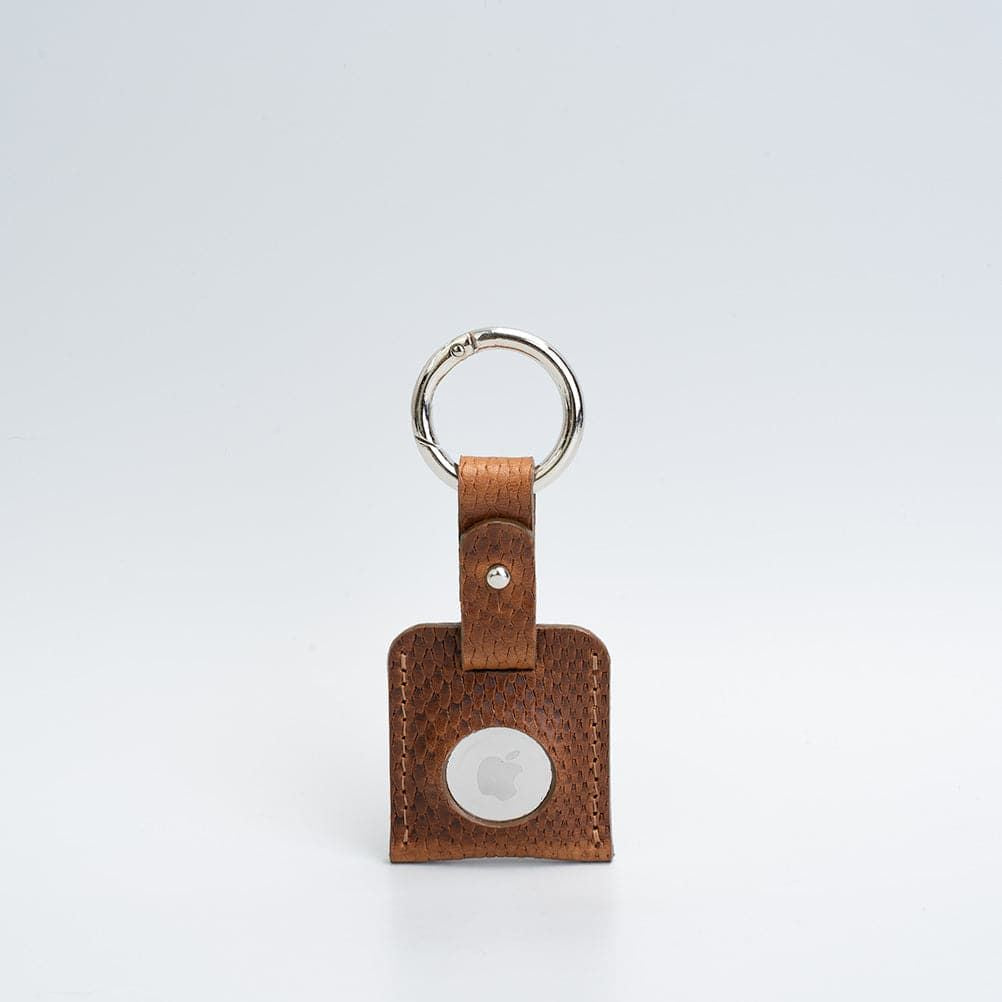Leather AirTag keychain case clip detail