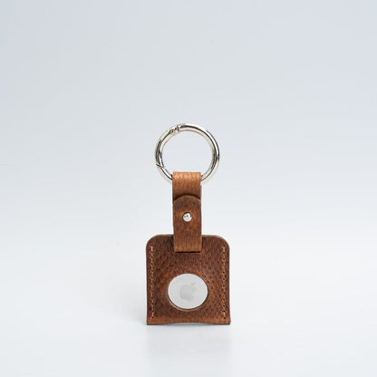 Leather AirTag keychain case clip detail
